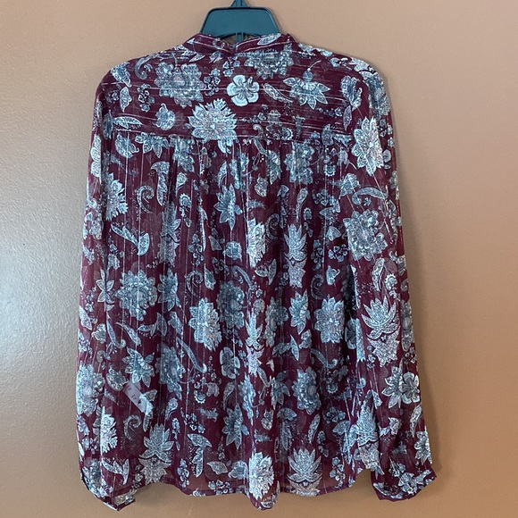 Lucky brand ladies sheer blouse with paisley design in size extra small. - Picture 3 of 9